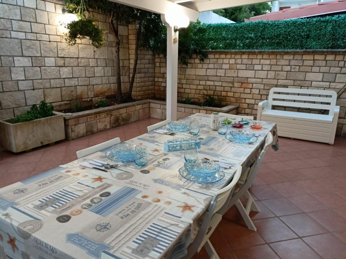 טורה דל'אורסו Villetta Poesia 50 M Dal Mare Con Giardino E Parcheggio מראה חיצוני תמונה